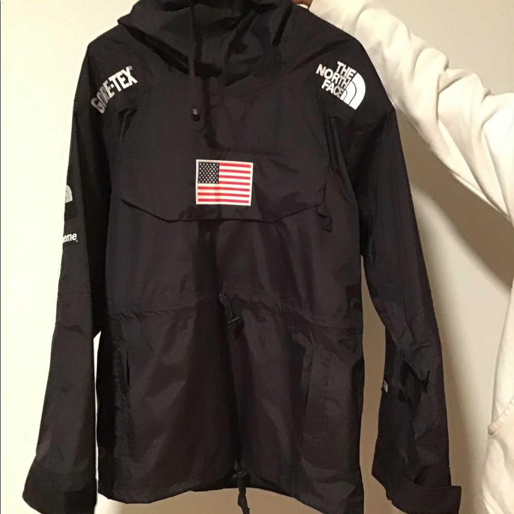 Supreme x The North Face Windbreaker